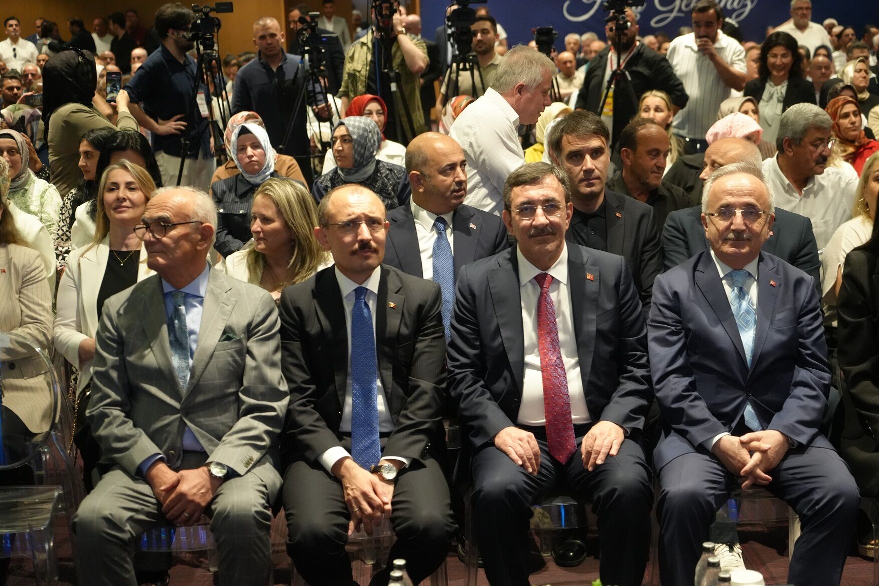 Cumhurbaşkanı Yardımcısı Yılmaz Enflasyonu Düşürmek Için De Yoğun Gayret Içindeyiz (1)