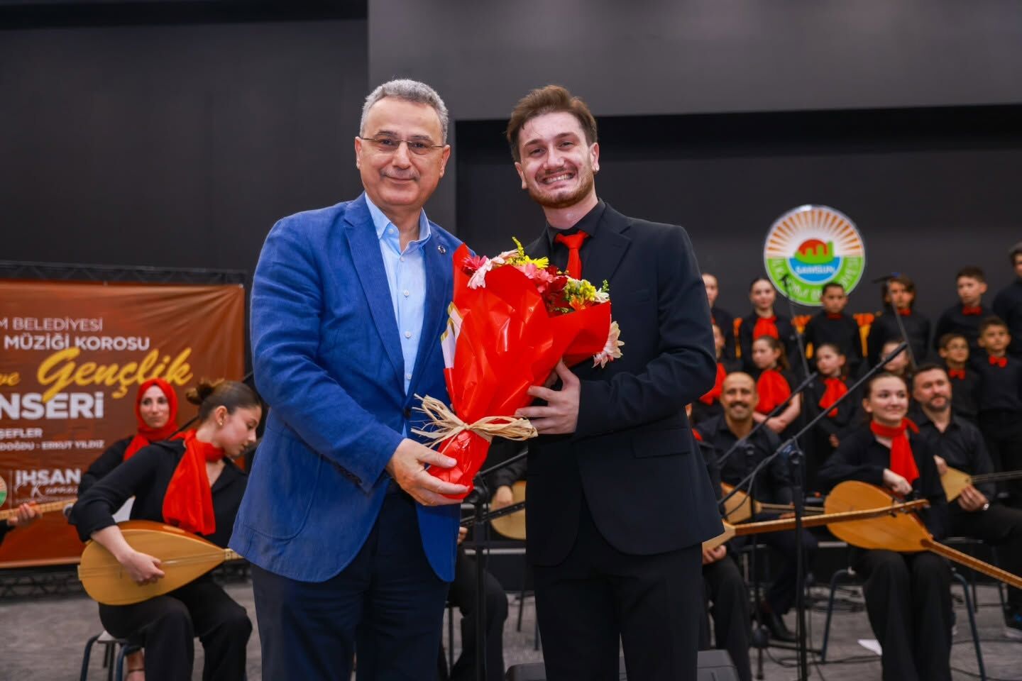 İlkadim’da Türk Halk Müzi̇ği̇ Rüzgâri Esti̇ (2)-1