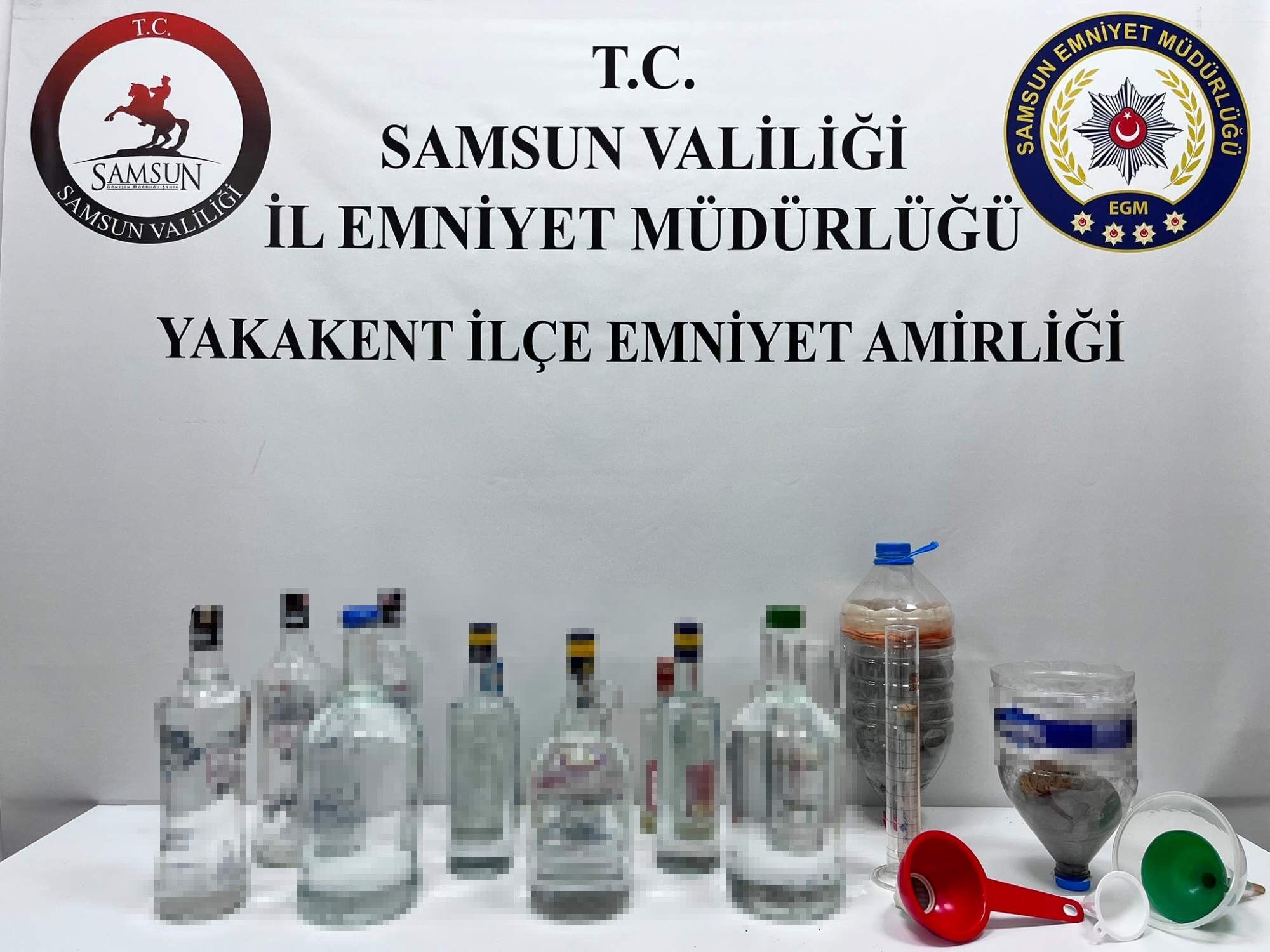 Kaçak Içki Ve Makaron Operasyonu