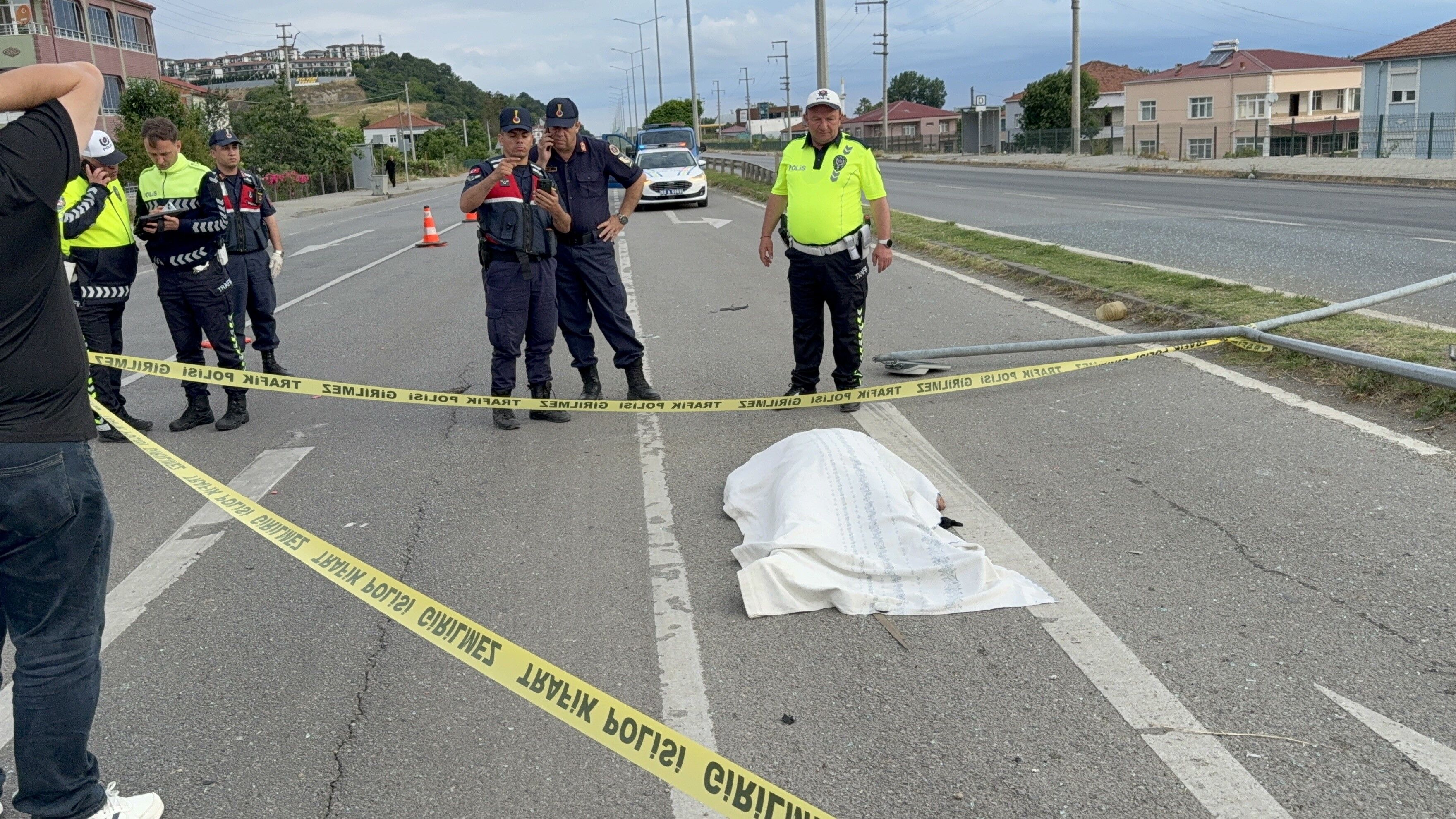 Refakatçi Olarak Hastaneye Giderken Kazada Hayatını Kaybetti (1)