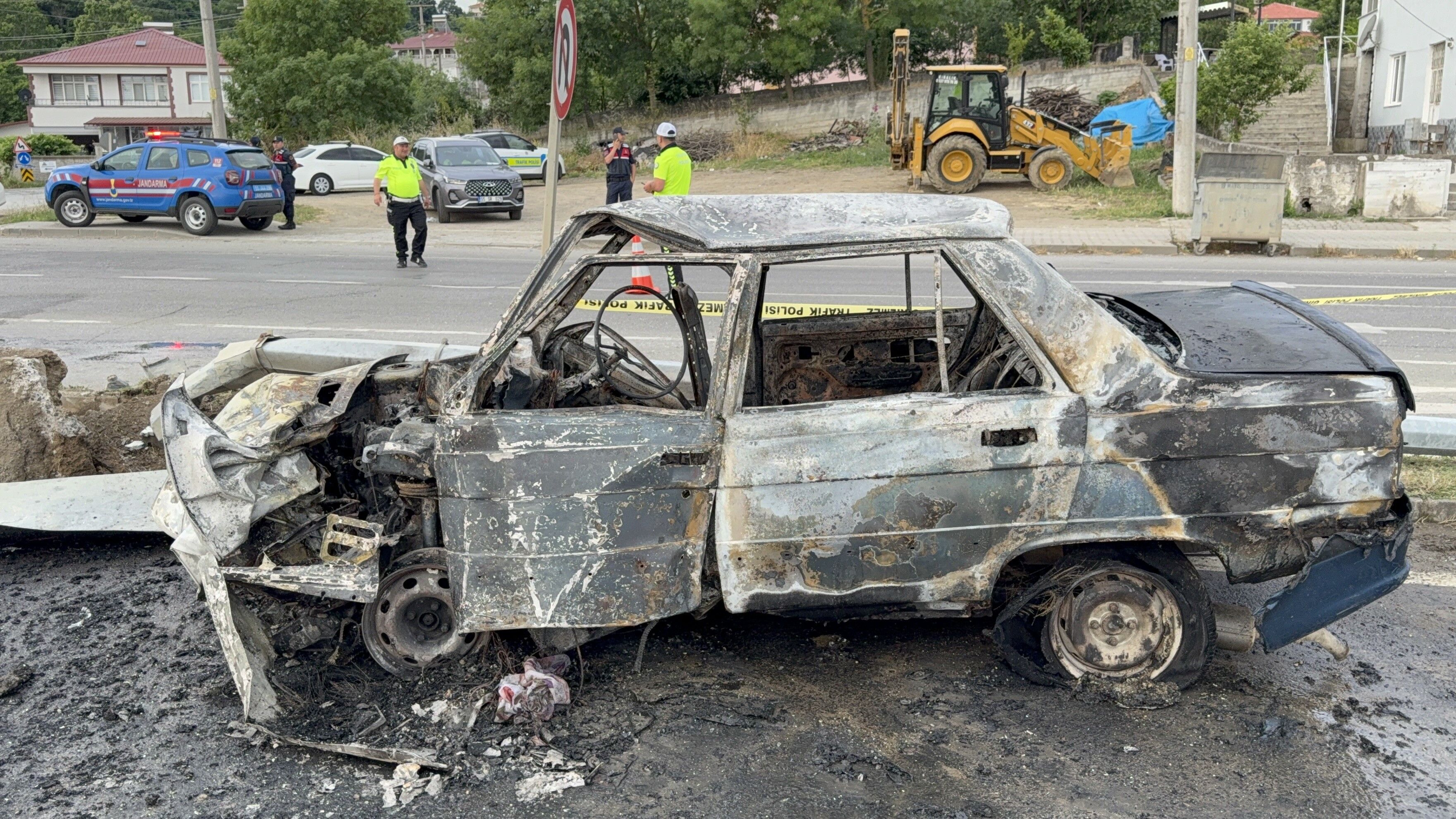 Refakatçi Olarak Hastaneye Giderken Kazada Hayatını Kaybetti (4)
