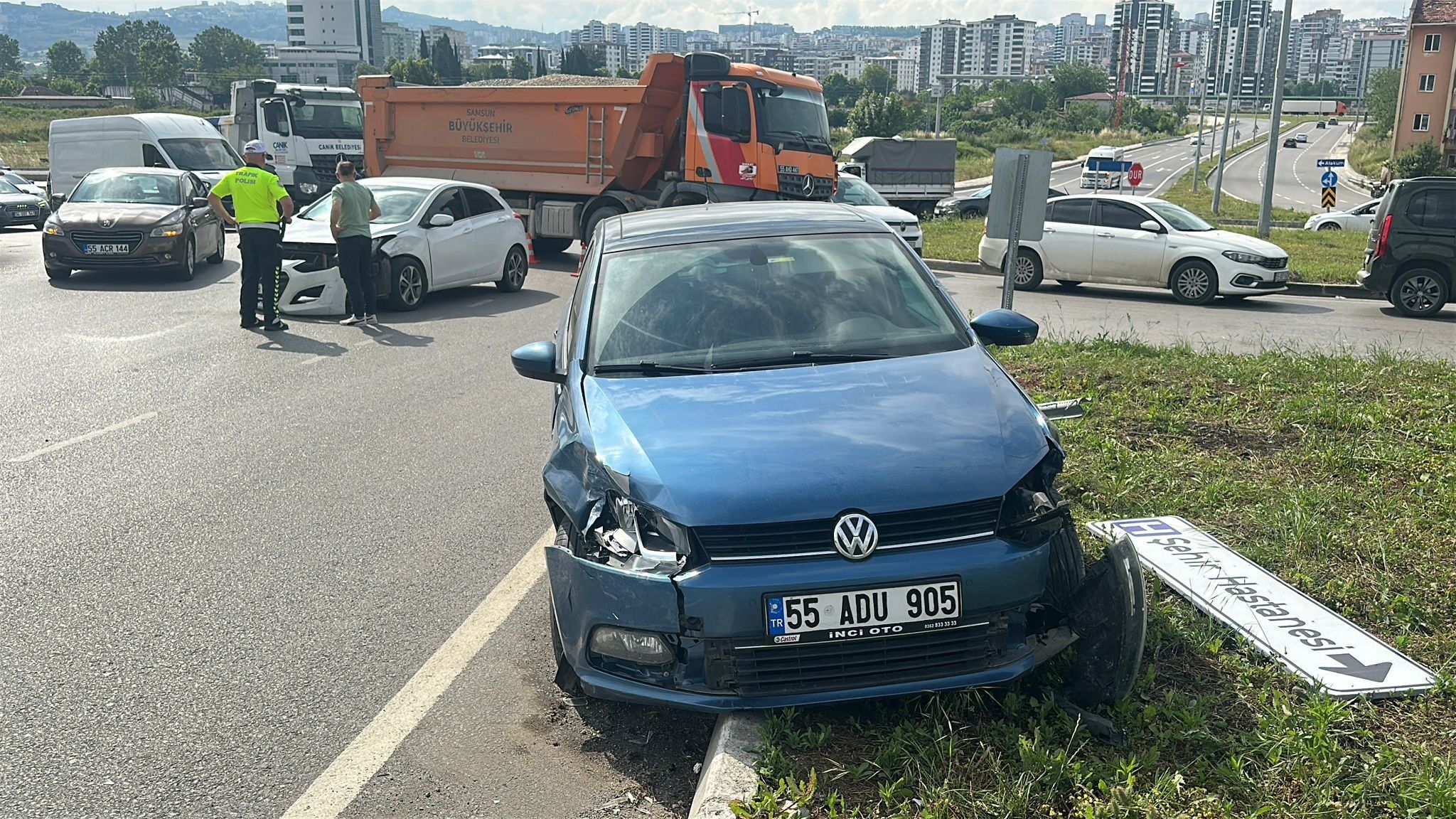 Samsun Şehir Hastanesi Kavşağı'nda Yine Kaza 2 Yaralı (1)