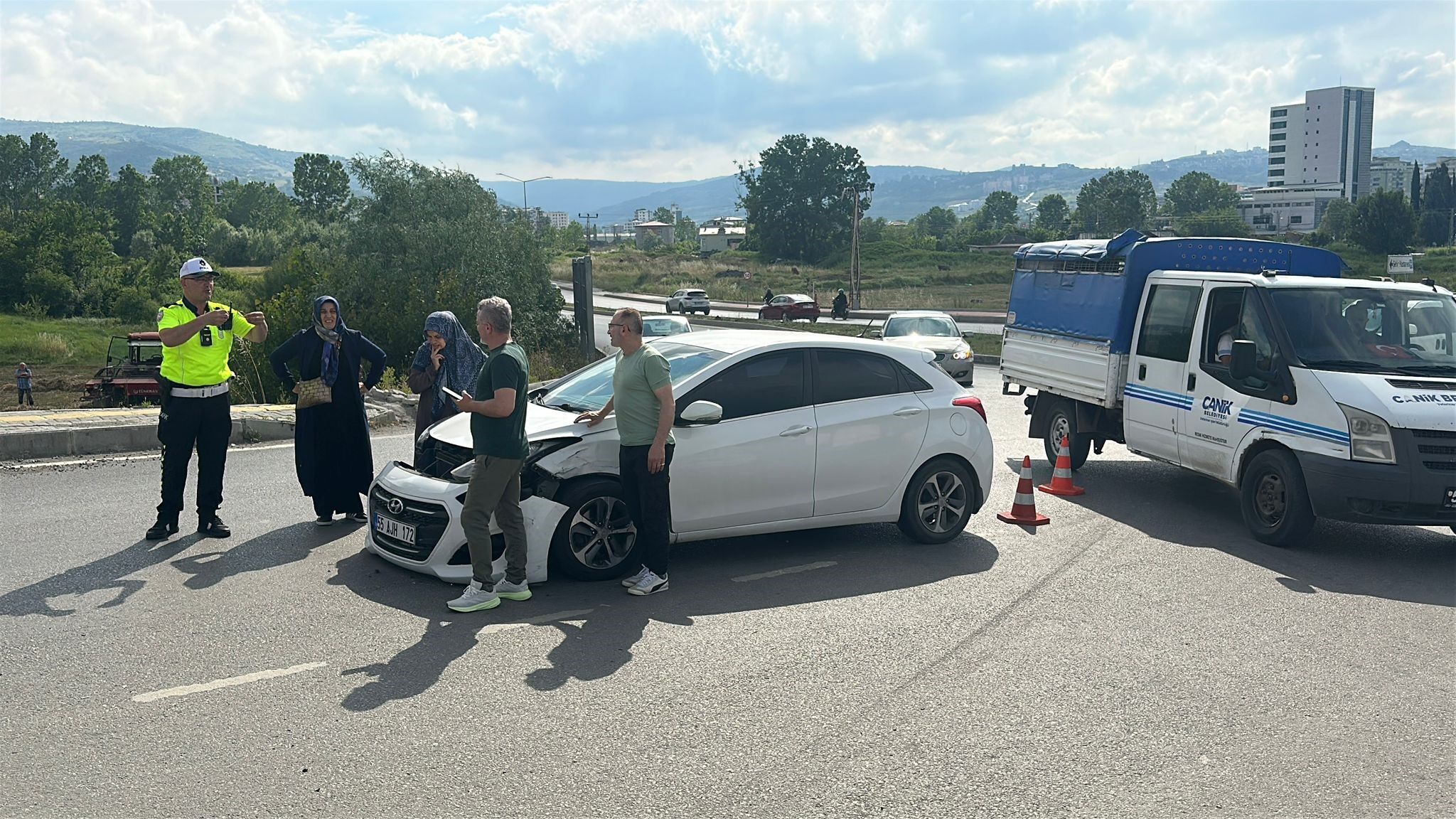 Samsun Şehir Hastanesi Kavşağı'nda Yine Kaza 2 Yaralı (2)