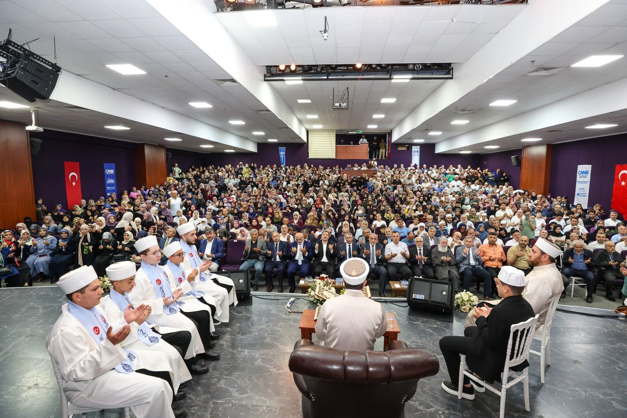 Samsun’da 62 Öğrenci Hafızlık Icazeti Aldı (1)