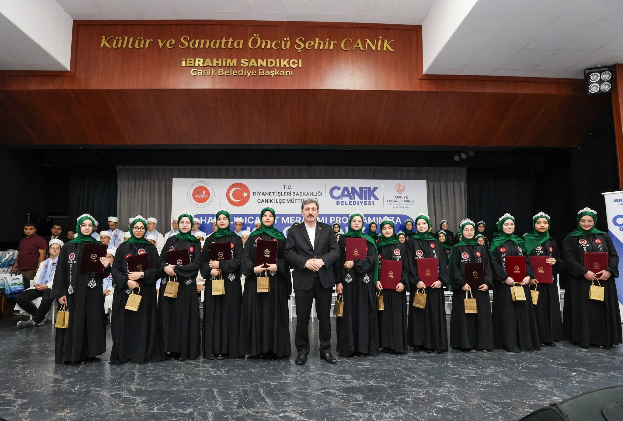 Samsun’da 62 Öğrenci Hafızlık Icazeti Aldı (4)