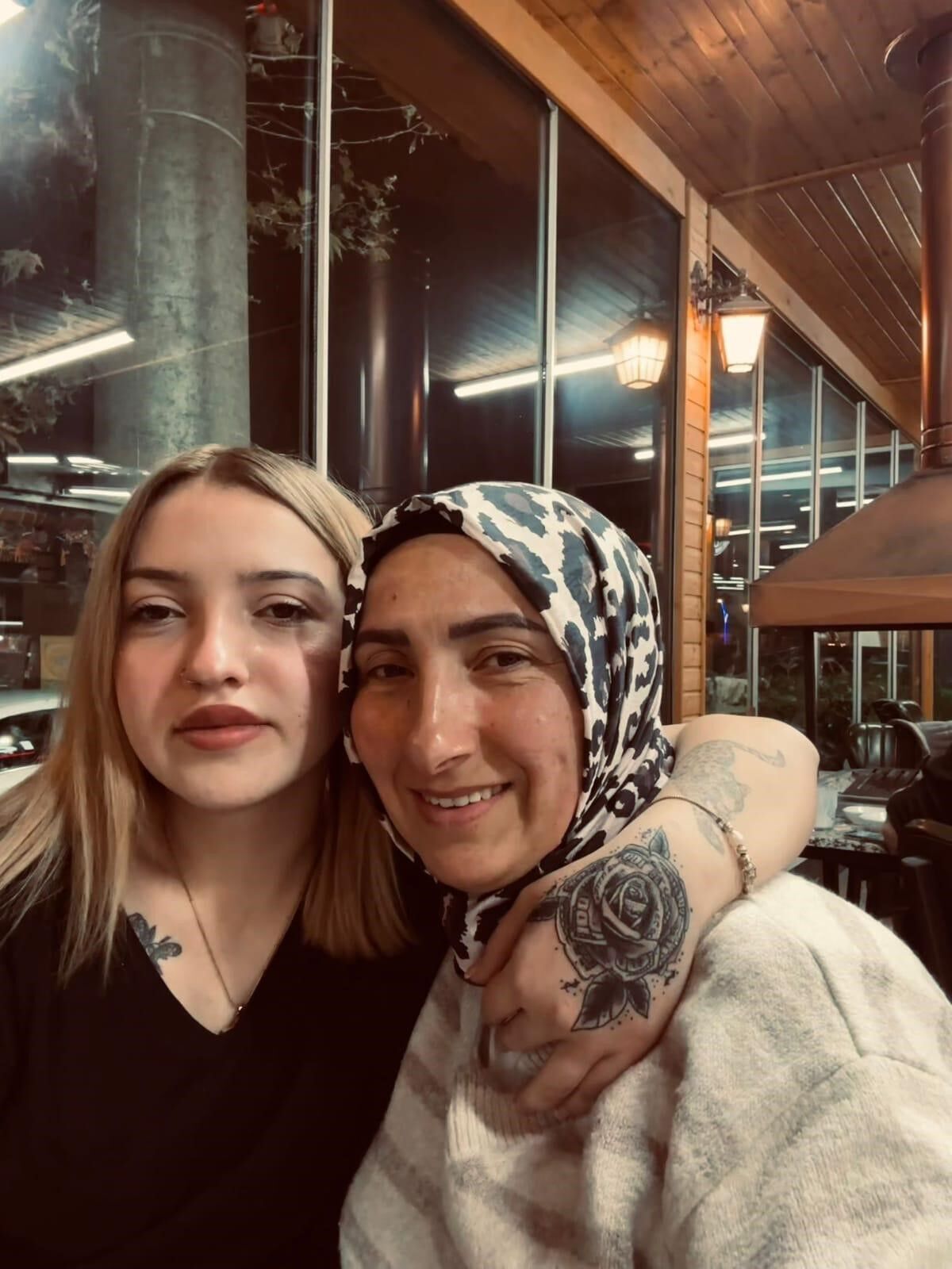 18 Yaşındaki Ece Naz, Kahvaltı Hazırlarken Sırtından Vurulmuş2