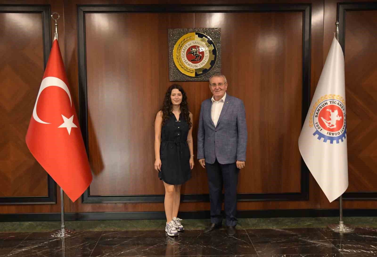 Murzioğlu'ndan Aybüke Eldemir'e tebrik