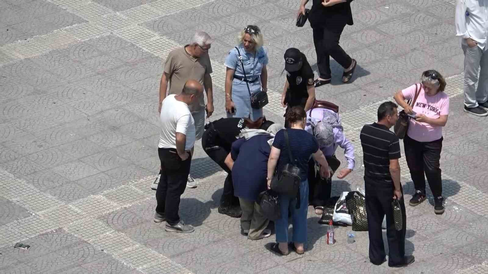 Samsun'da sıcaktan bayılan kadının yardımına vatandaşlar ve polisler koştu