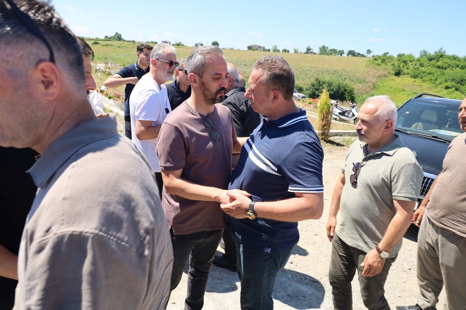 Bafra İş Dünyasının Acı Günü Fethi Tunç Son Yolculuğuna Uğurlandı (18)