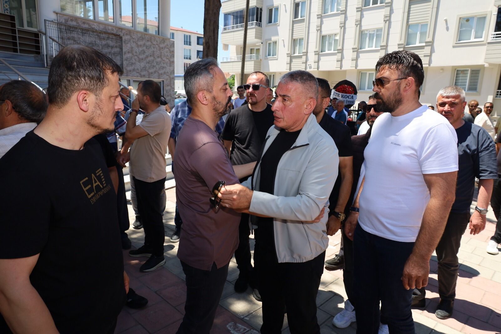 Bafra İş Dünyasının Acı Günü Fethi Tunç Son Yolculuğuna Uğurlandı (4)
