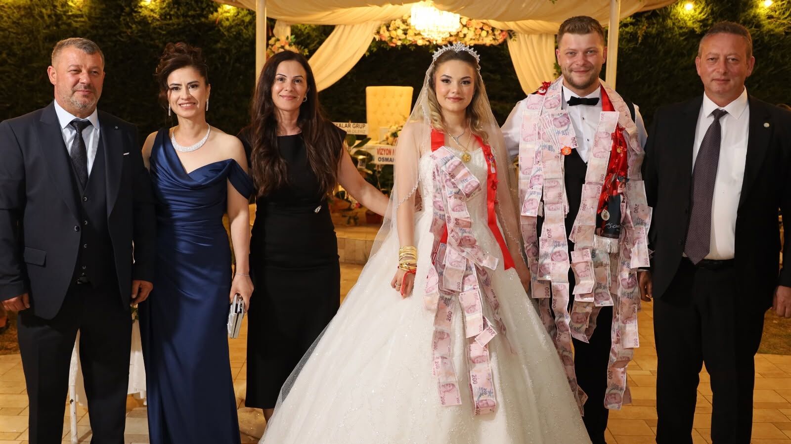 Başkan Kocabaş,Gizem Ve Berkay'ın Nikah Şahitliğini Yaptı1