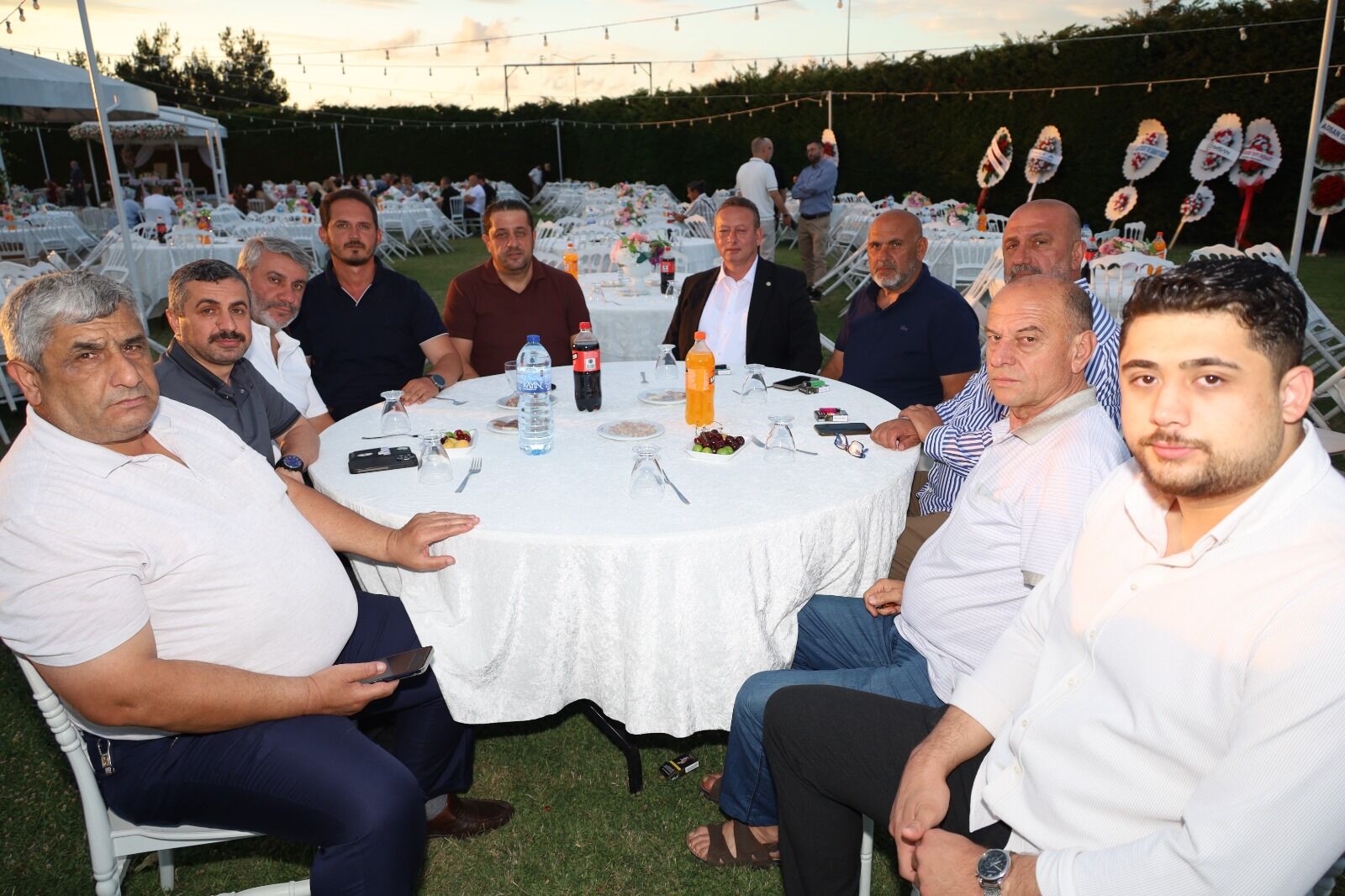 Gizem Ve Berkay Aşklarını Bir Ömürlük İmzayla Taçlandırdılar (4)