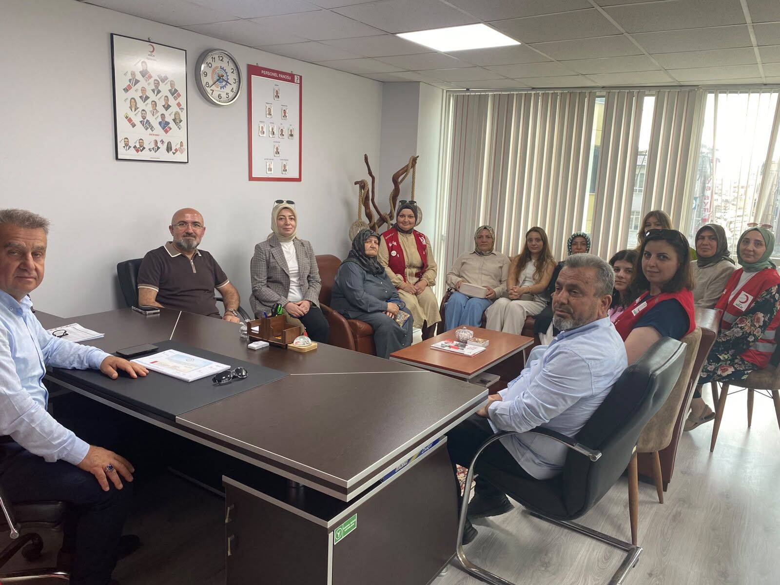 Hacı Nail Taşkın Kan Alma Birimi'ne Anlamlı Aile Ziyareti (1)