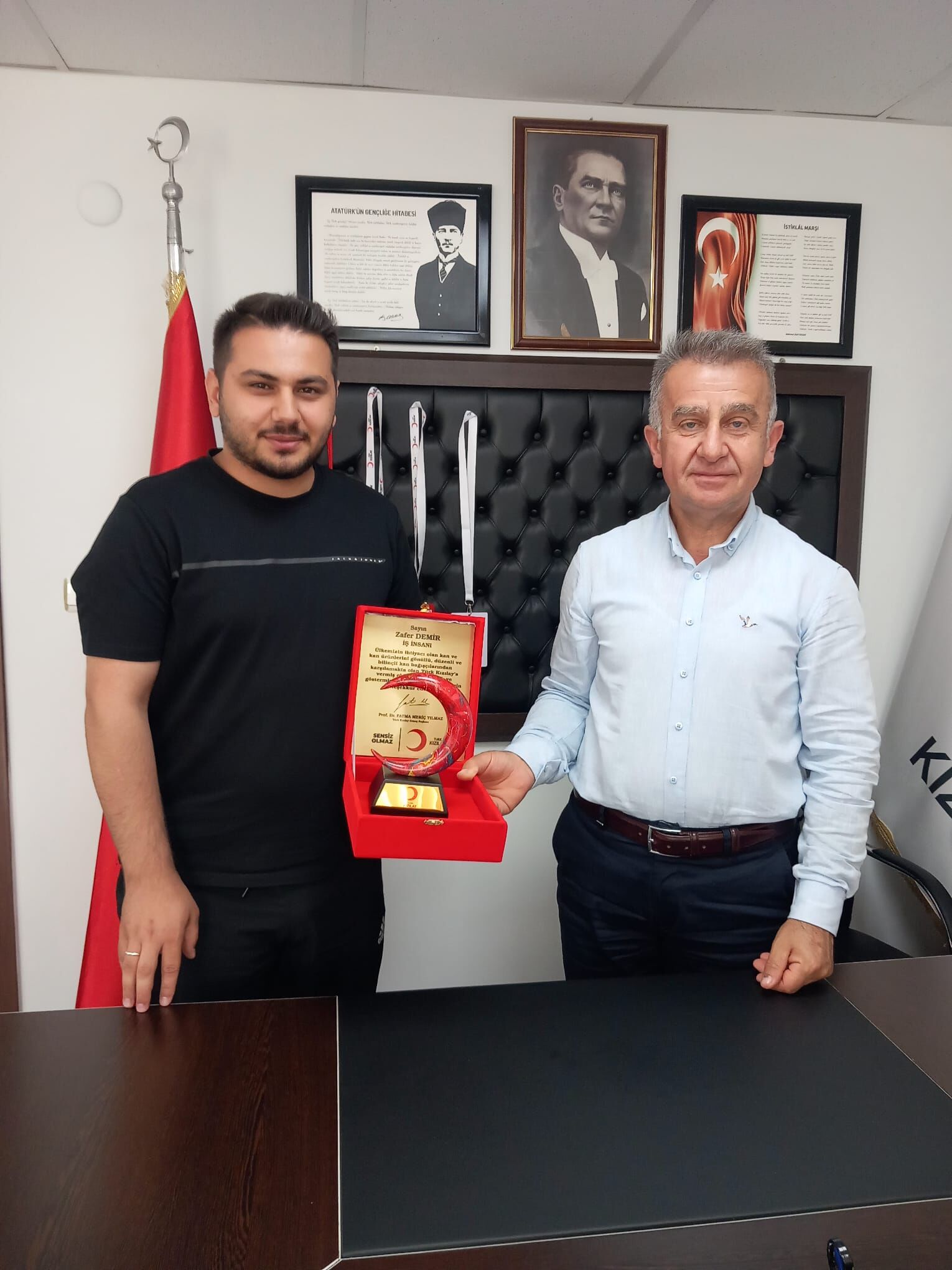 Hacı Nail Taşkın Kan Alma Birimi'ne Anlamlı Aile Ziyareti (2)
