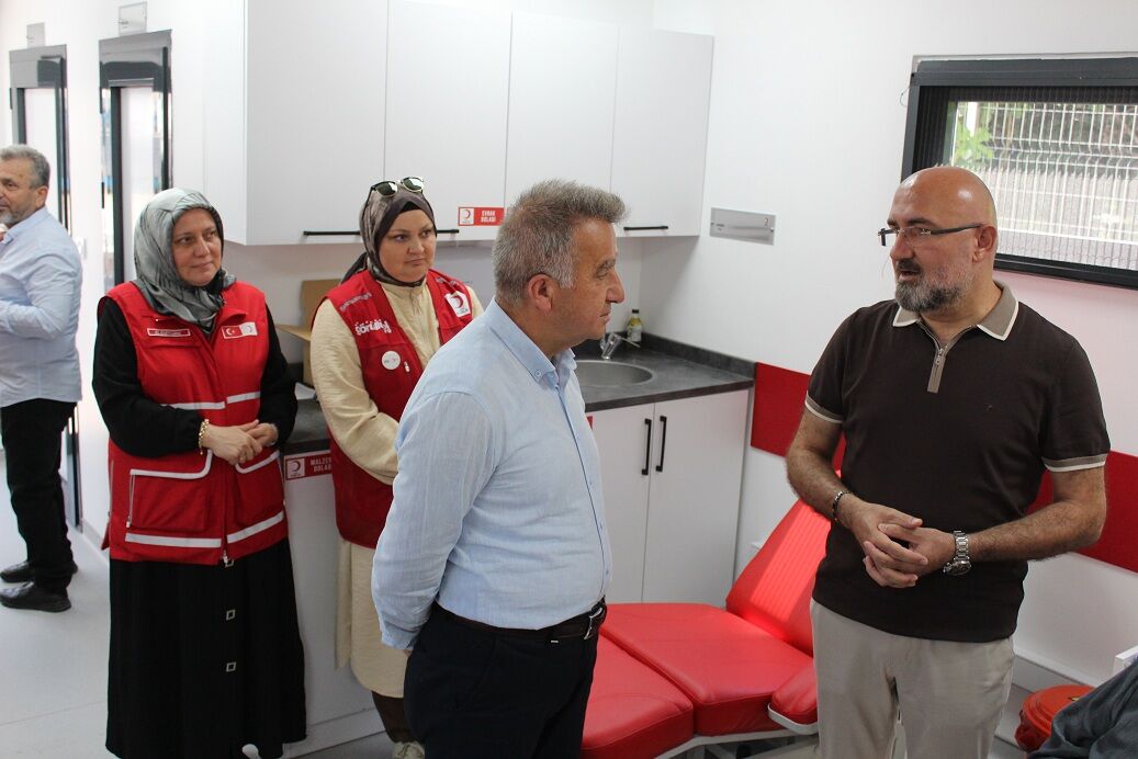 Hacı Nail Taşkın Kan Alma Birimi'ne Anlamlı Aile Ziyareti (5)