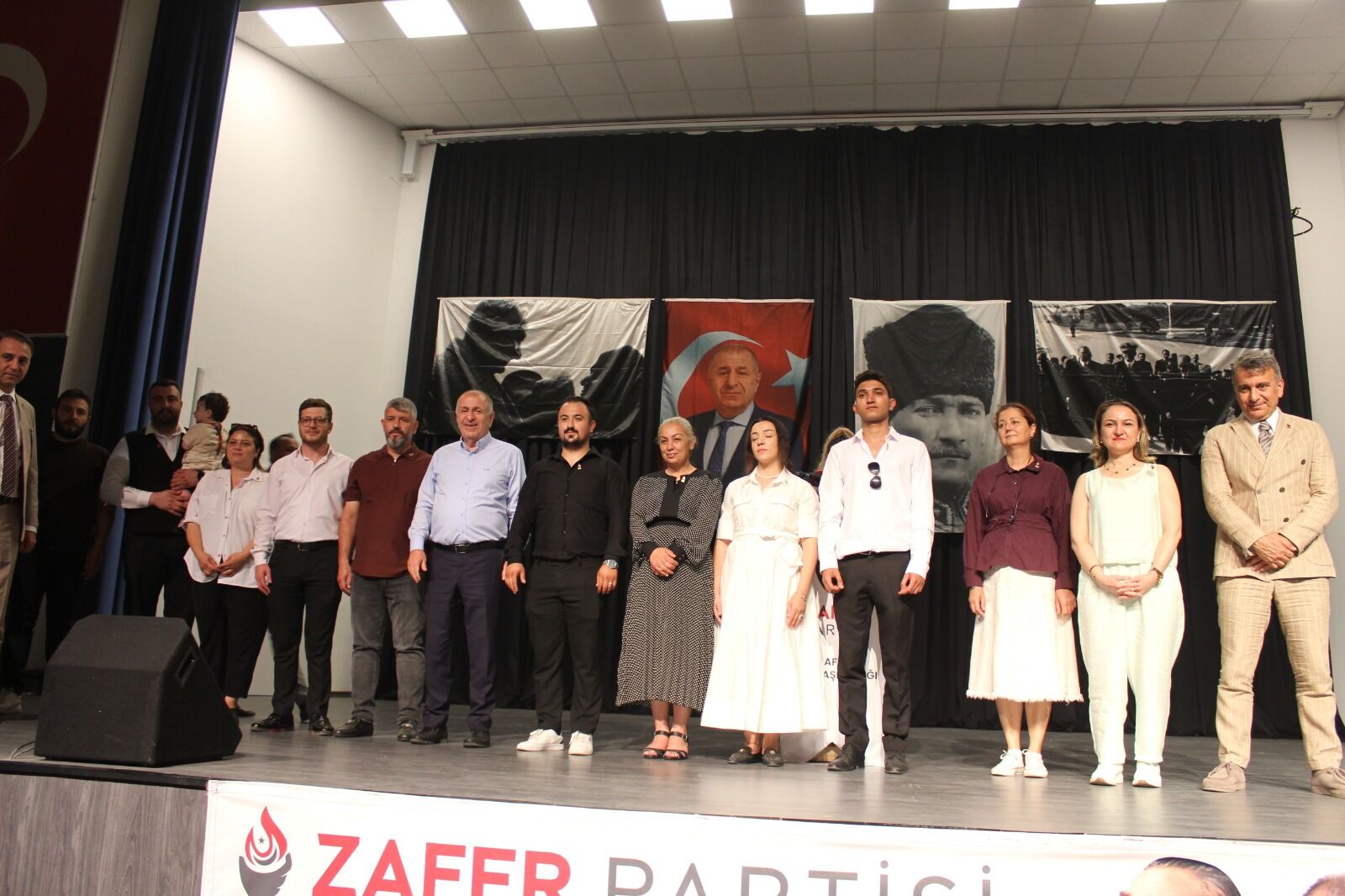 Prof. Dr. Ümi̇t Özdağ Bafra'da Konuştu ''Tarim Yeni̇den Planlanmali (21)
