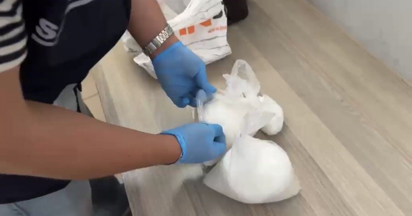 Samsun’da 1 Kilo 210 Gram Metamfetamin Ele Geçirildi (4)