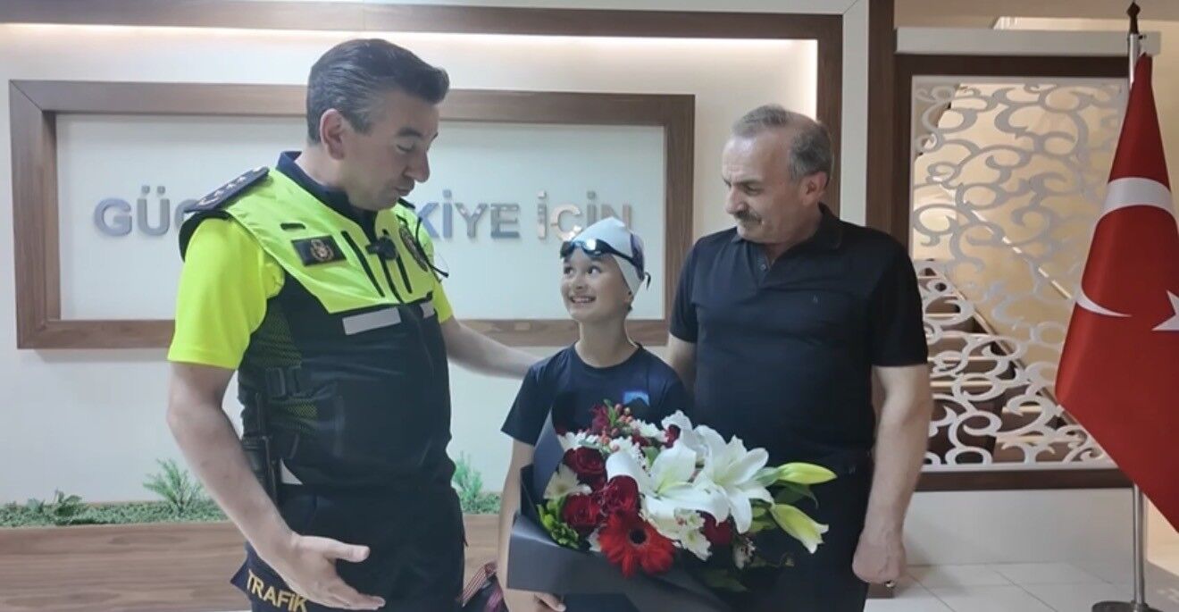 Şehit Polisin Emaneti Eylül Asel Yüzmede Gururlandırdı (1)