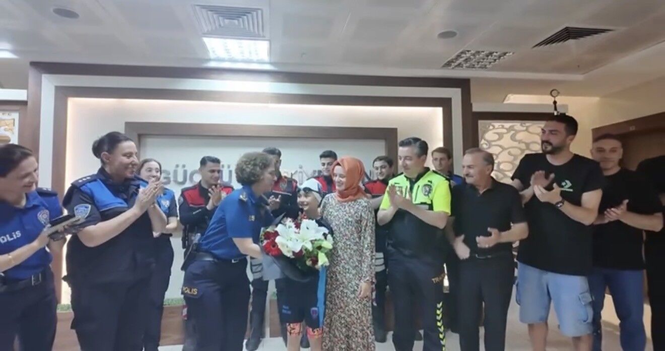Şehit Polisin Emaneti Eylül Asel Yüzmede Gururlandırdı (6)