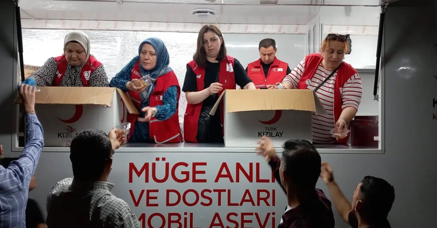 Türk Kızılay Bafra Şubesi'nden 15 Temmuz'da Birlik Ve Dayanışma Mesajı (1)