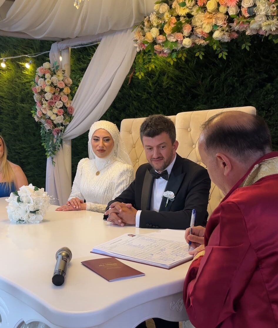 Zeynep Aslı ile Ali Osman Çifti Dünyaevine Girdi-1