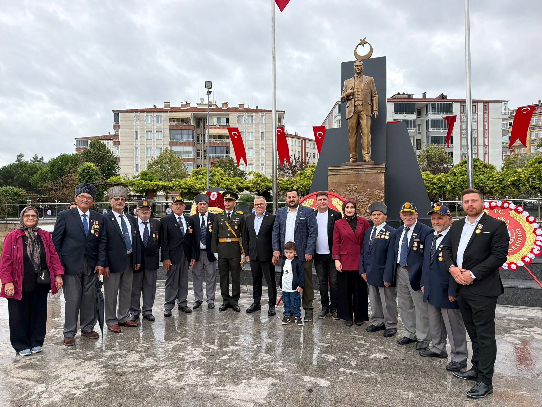Başkan Osman Engiz: “30 Ağustos, Bağımsızlık ve Özgürlük İrademizin Tarihi Zaferidir”