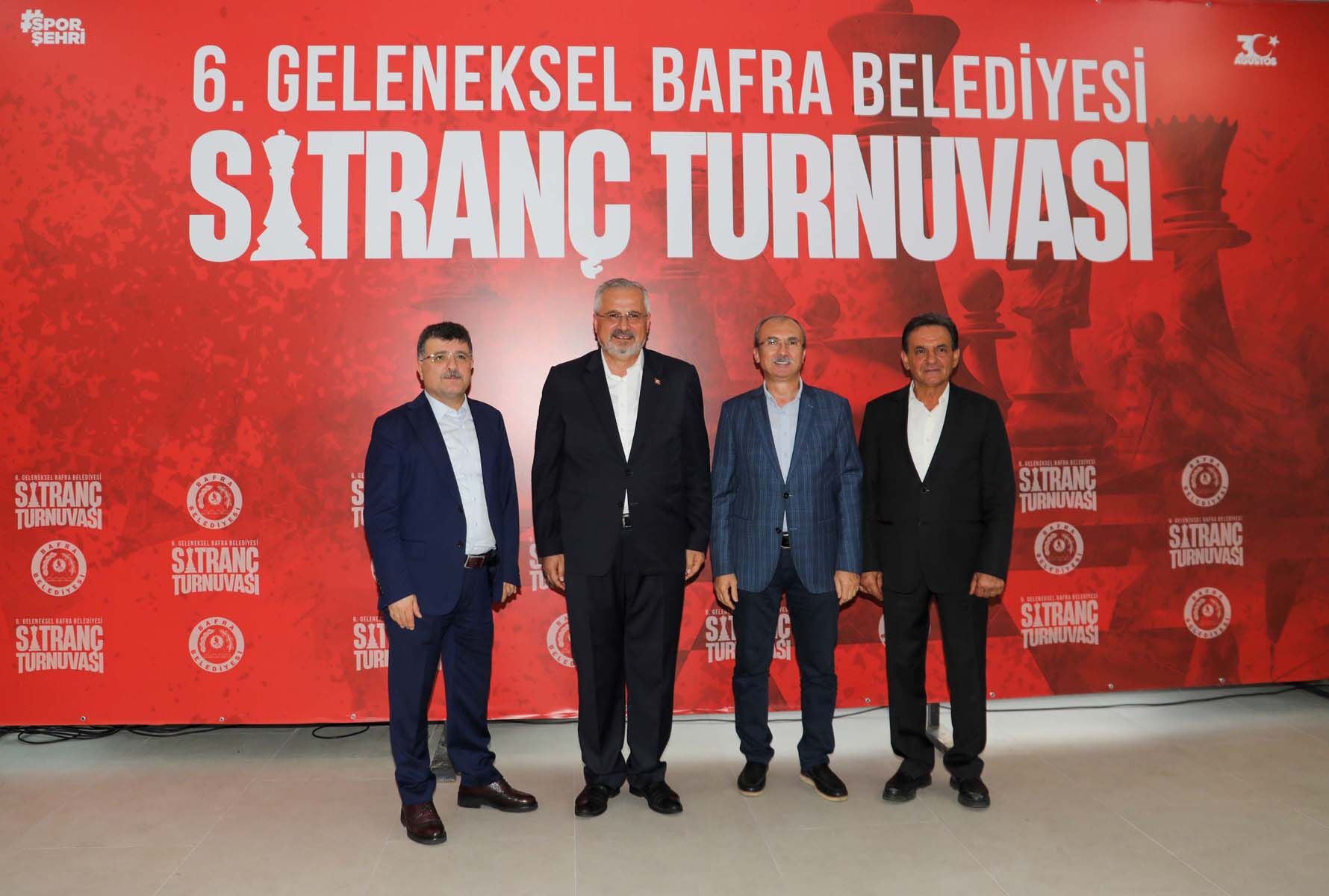 Bafra Beledi̇yesi̇ 6. Geleneksel Satranç Turnuvasi’na Yoğun İlgi̇ (23)