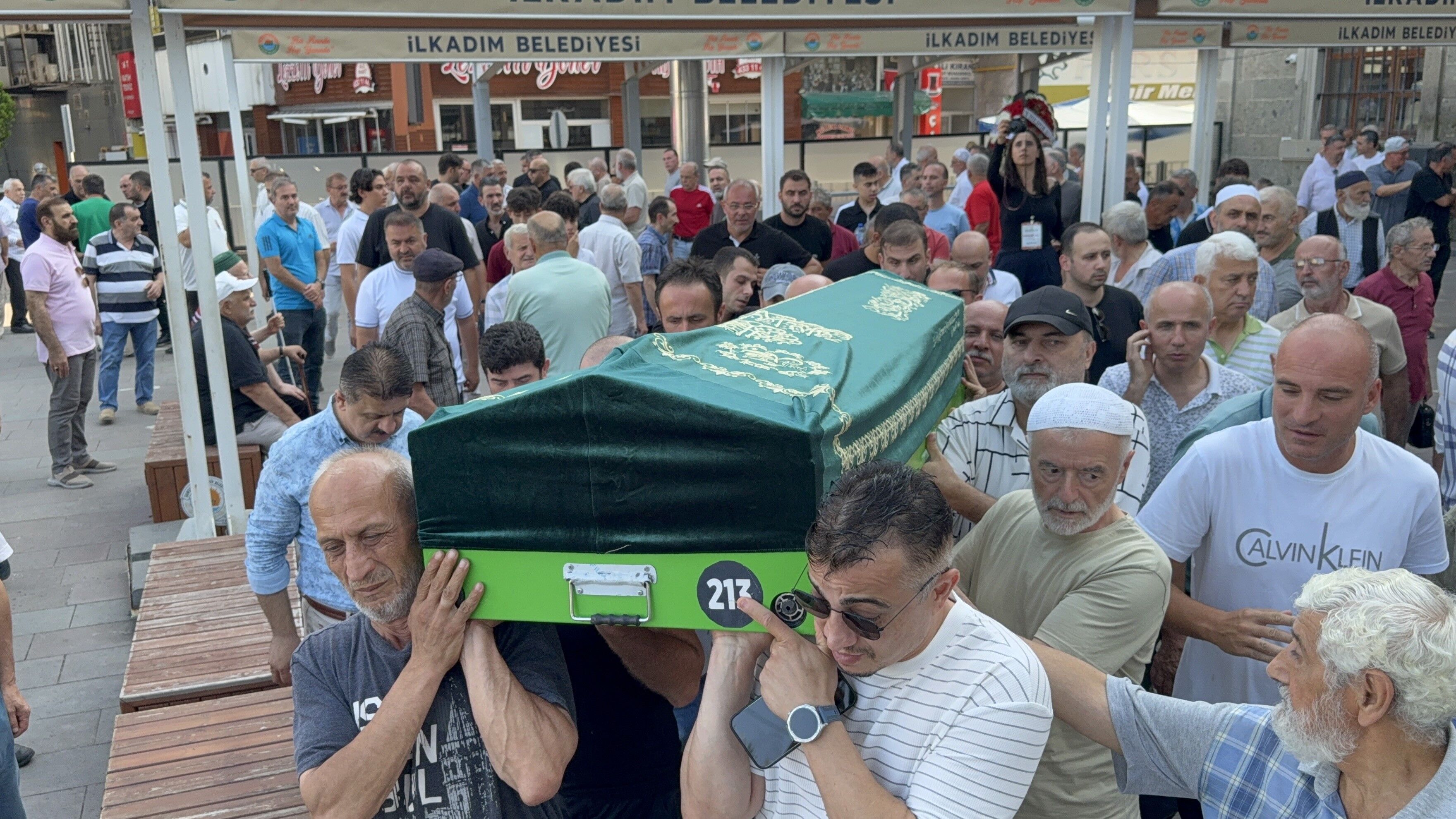 Celil Sağır'ın Babası Aslan Sağır Son Yolculuğuna Uğurlandı (6)
