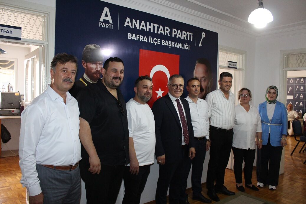 Muhtarlardan Anahtar Parti Bafra İlçe Teşkilatı’na Ziyaret (2)