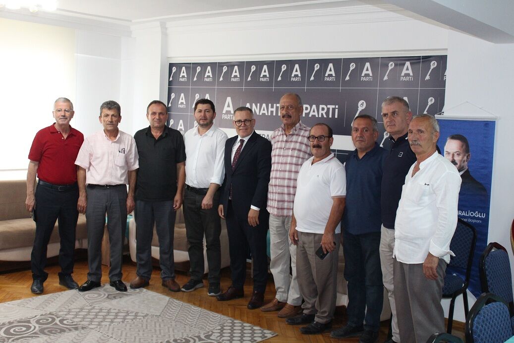 Muhtarlardan Anahtar Parti Bafra İlçe Teşkilatı’na Ziyaret (6)