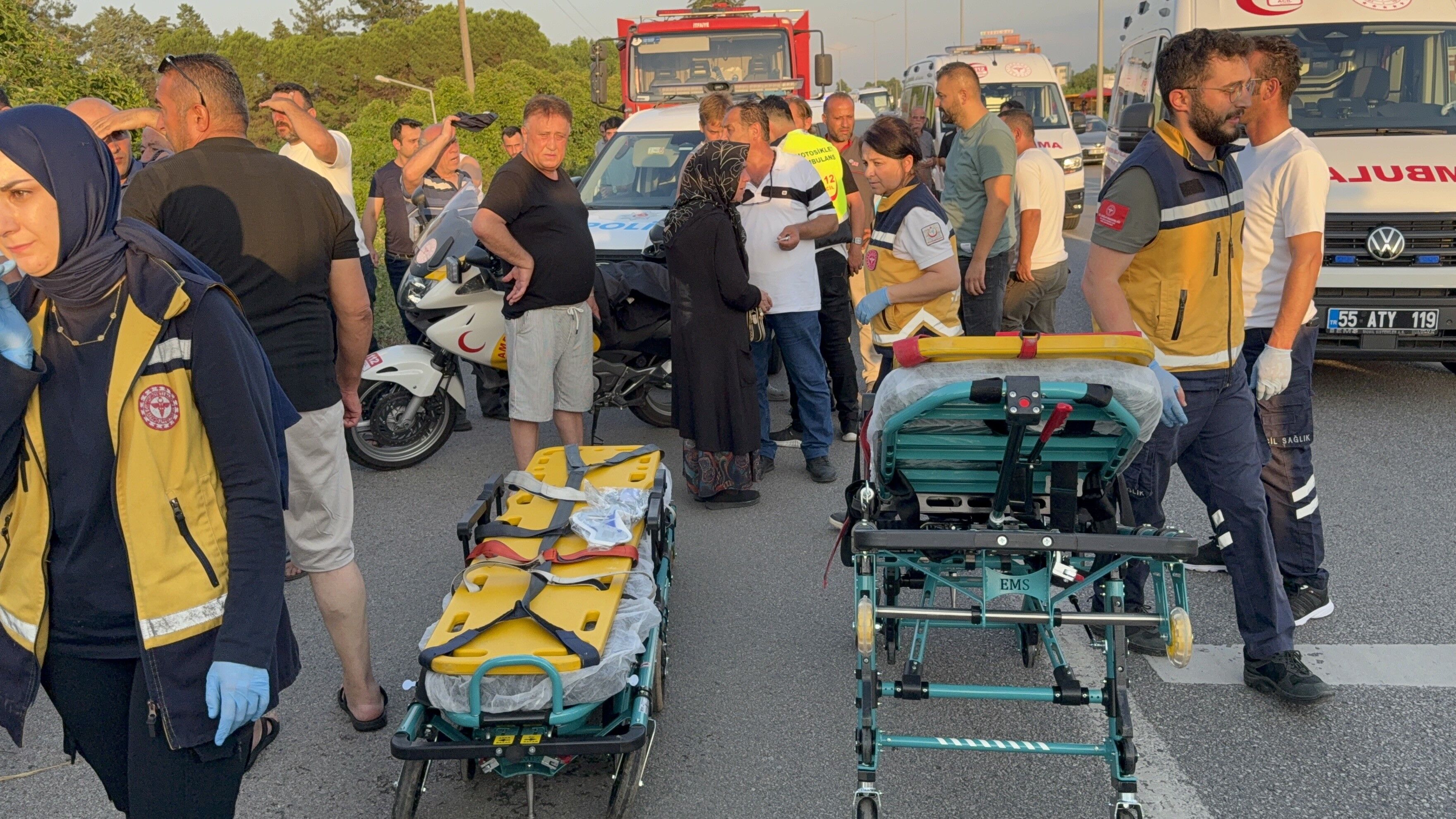 Samsun’da Özel Halk Otobüsü Devrildi 21 Yaralı (1)
