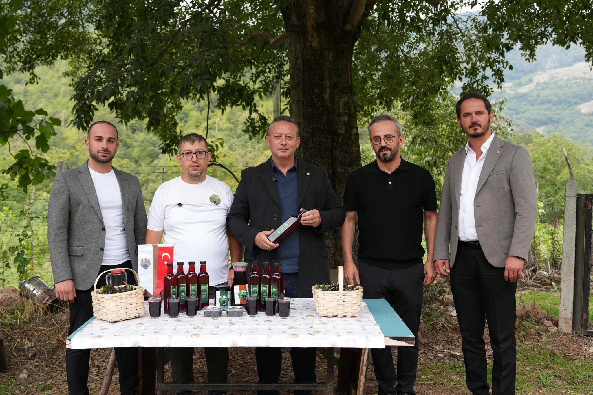 Başkan Serdal Sefa Kocabaş, Aronya Yetiştirme Alanlarını İnceledi (4)