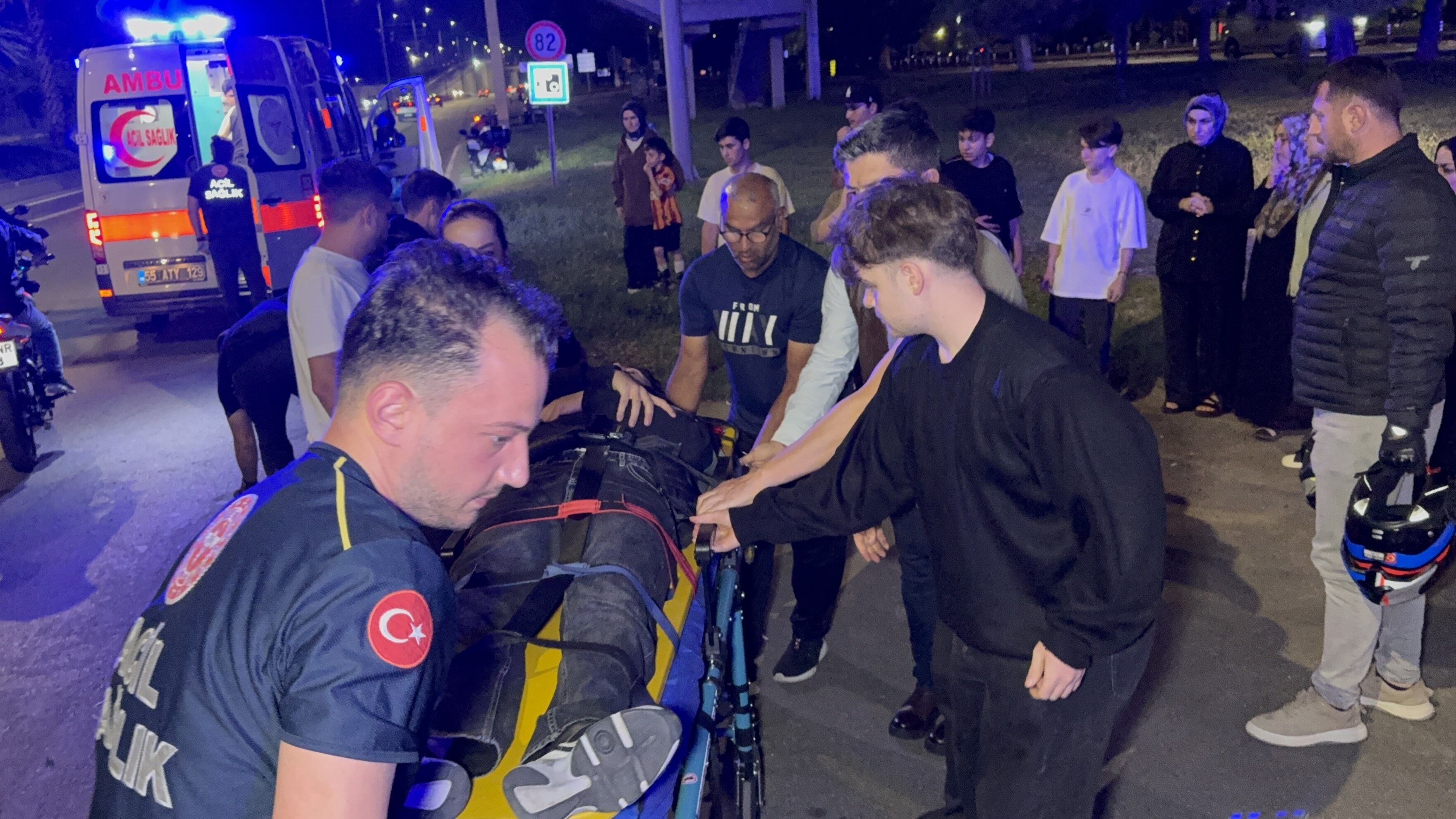 İki Motosiklet Ve Otomobilin Karıştığı Zincirleme Kazada 2 Kişi Yaralandı (2)