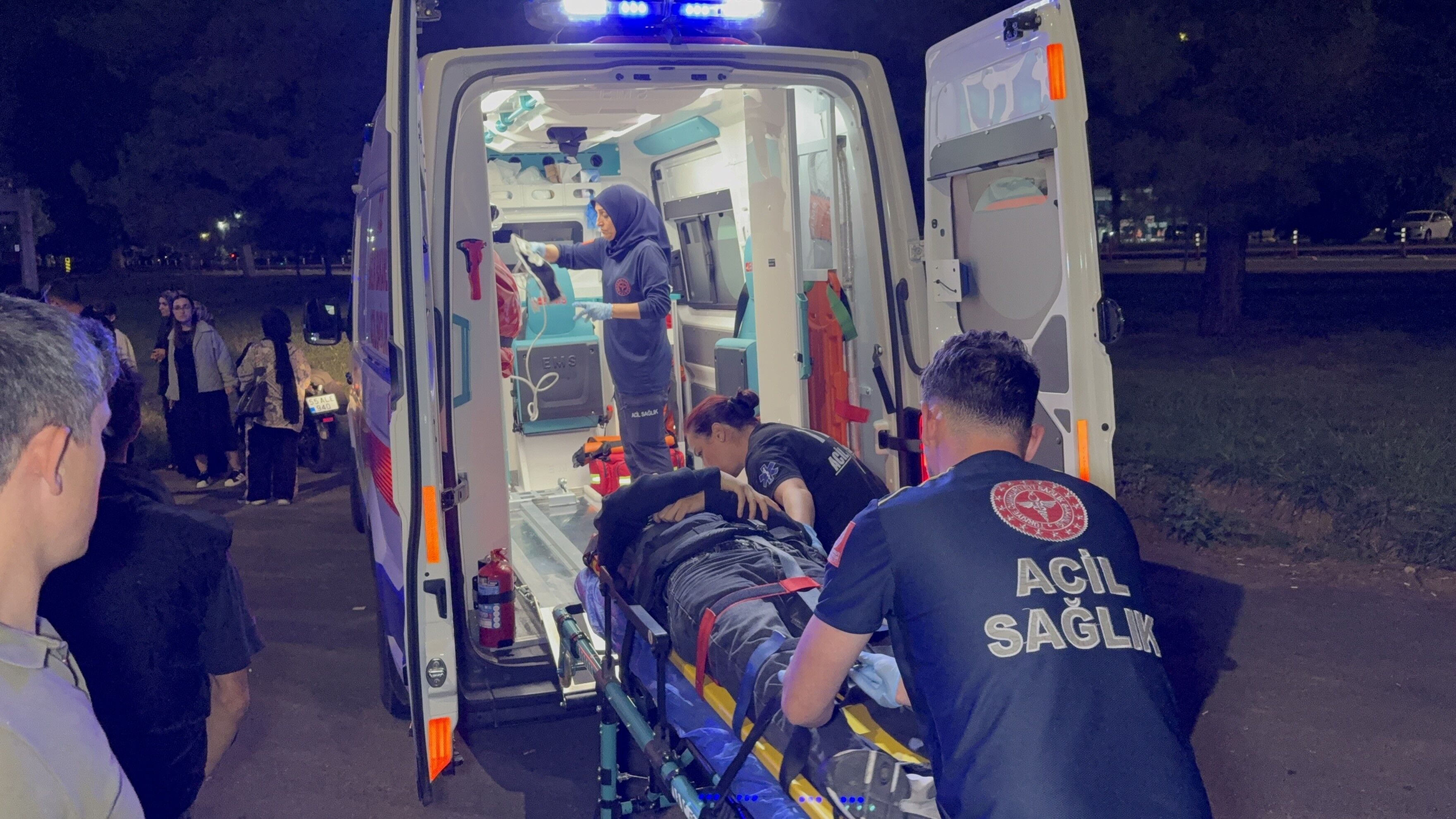 İki Motosiklet Ve Otomobilin Karıştığı Zincirleme Kazada 2 Kişi Yaralandı (4)