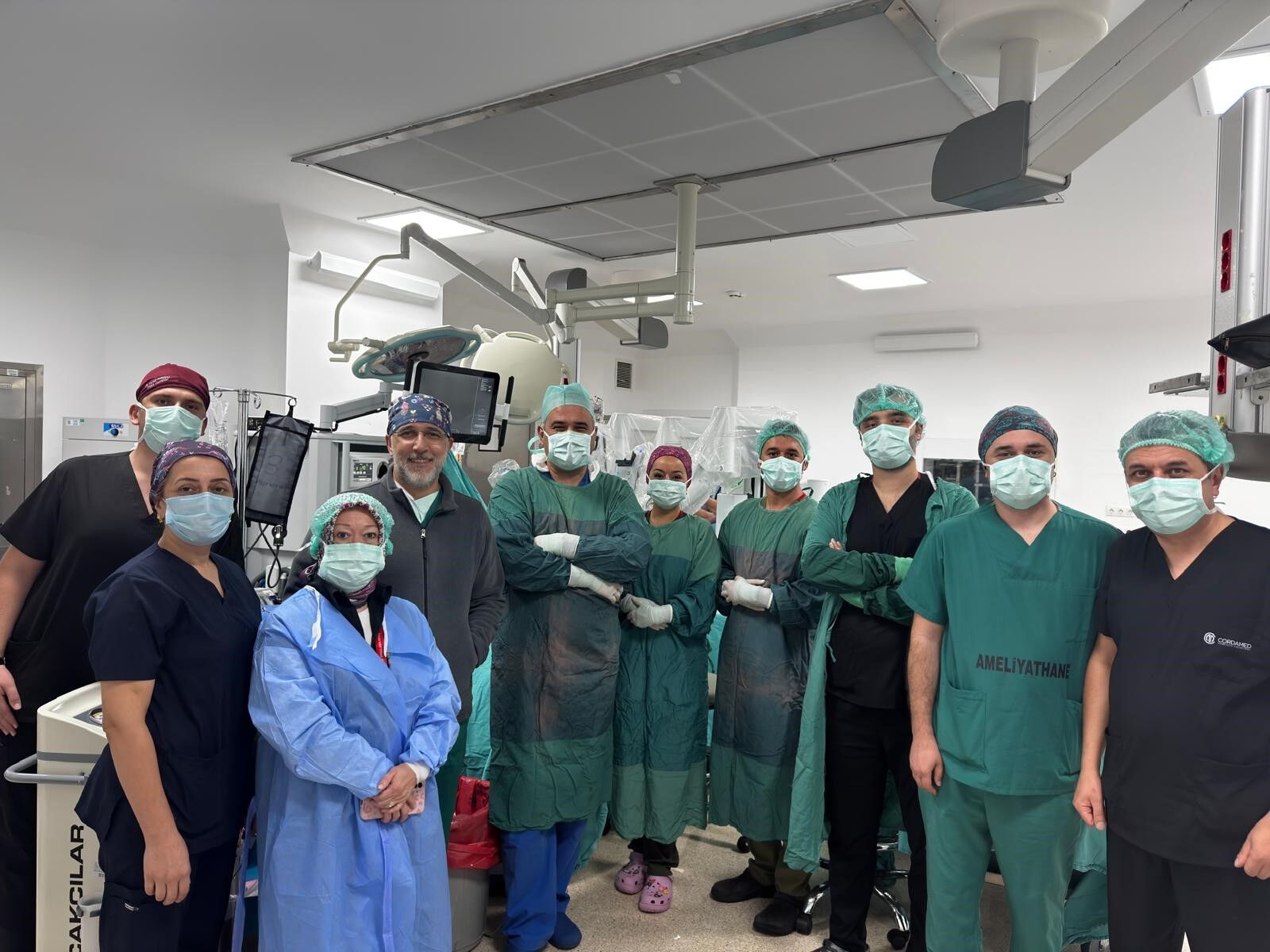 Karadeniz'de Ilk Robot Yardımlı Akciğer Kanseri Ameliyatı Gerçekleştirildi (4)