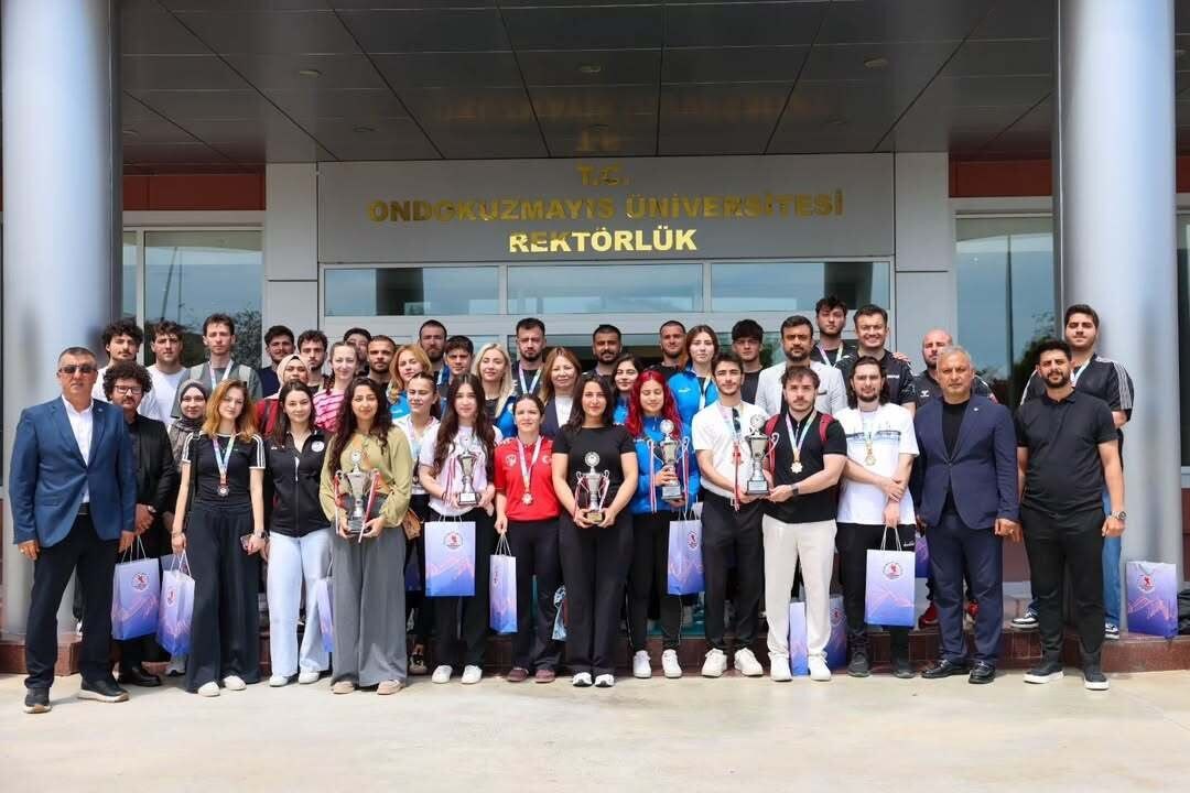 Omü Öğrencilerinden 12 Altın, 8 Gümüş Ve 18 Bronz Madalya (7)