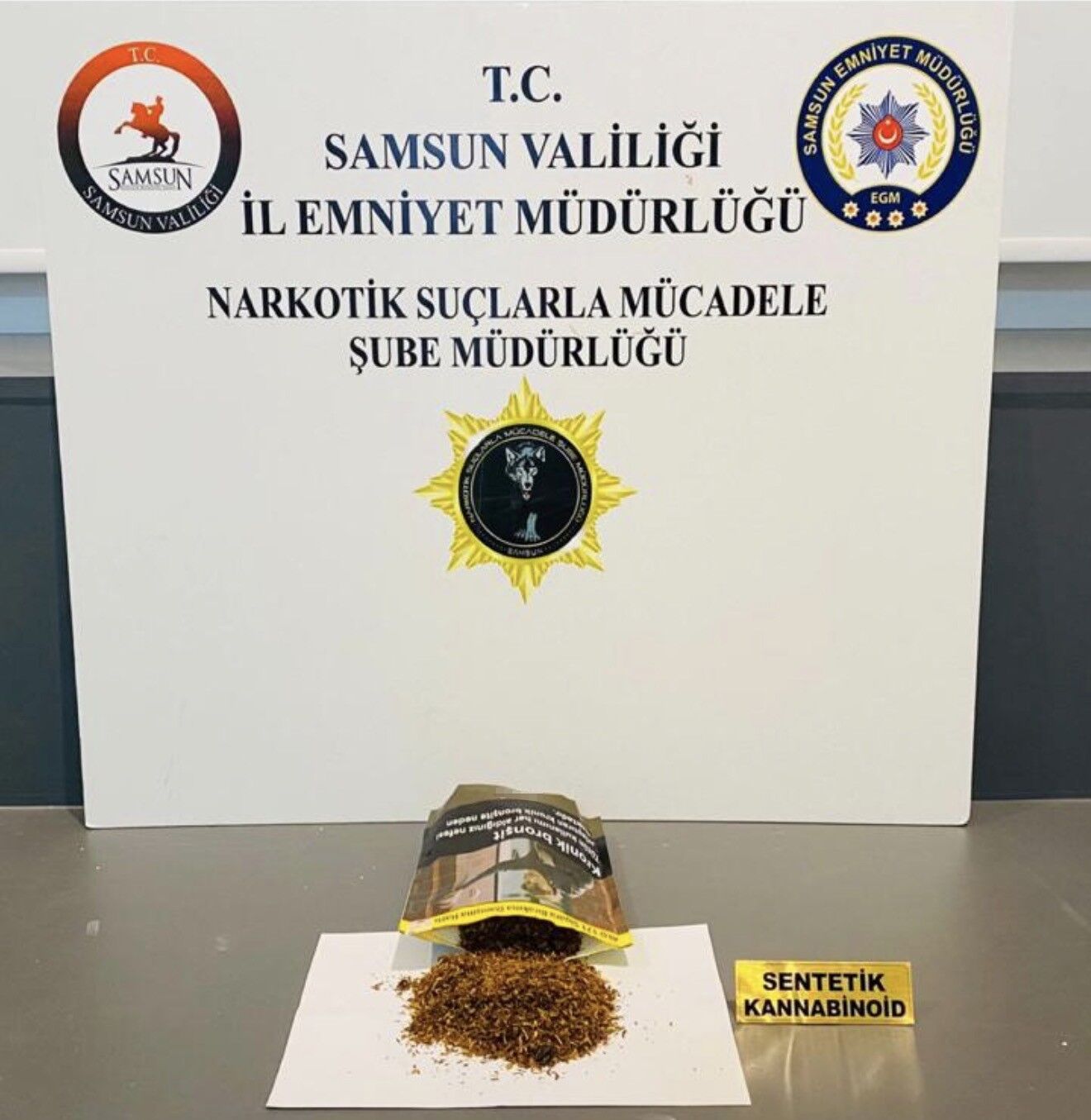 Samsun'da 760 Gram Metamfetamin Ele Geçirildi (2)