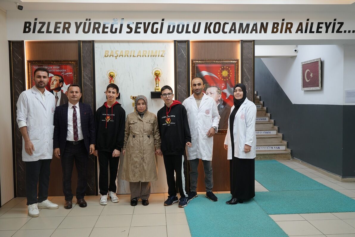 Samsun'da Bir Annenin Fedakarlık, Sabır Ve Sevgi Dolu Mücadelesi (4)