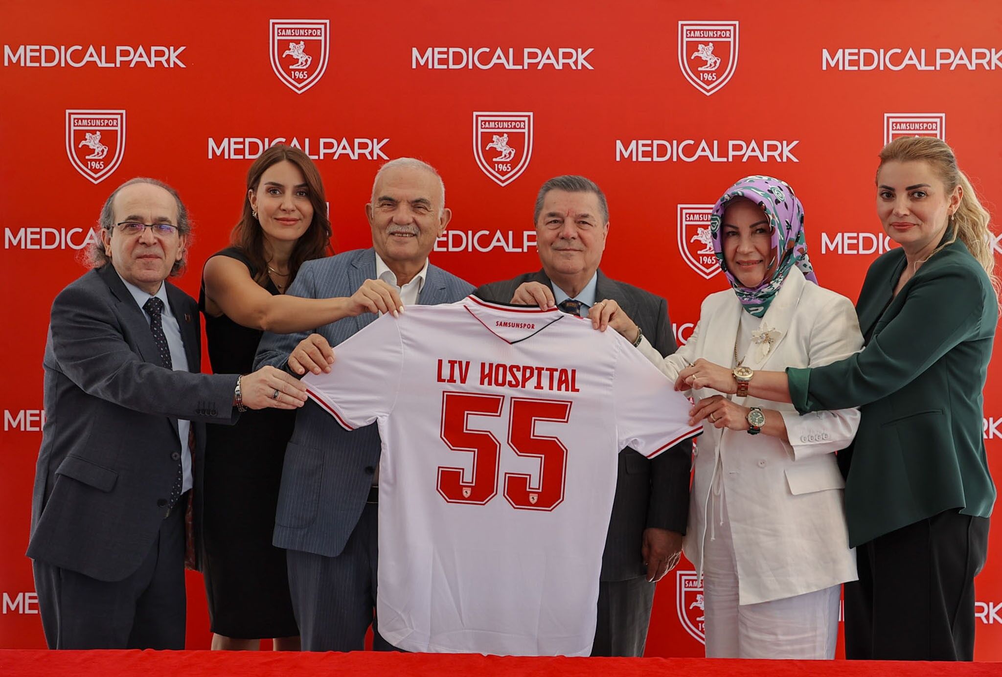 Samsunspor Ile Medical Park Ve Liv Hospital Arasındaki Sağlık Sponsorluğu Yenilendi (3)