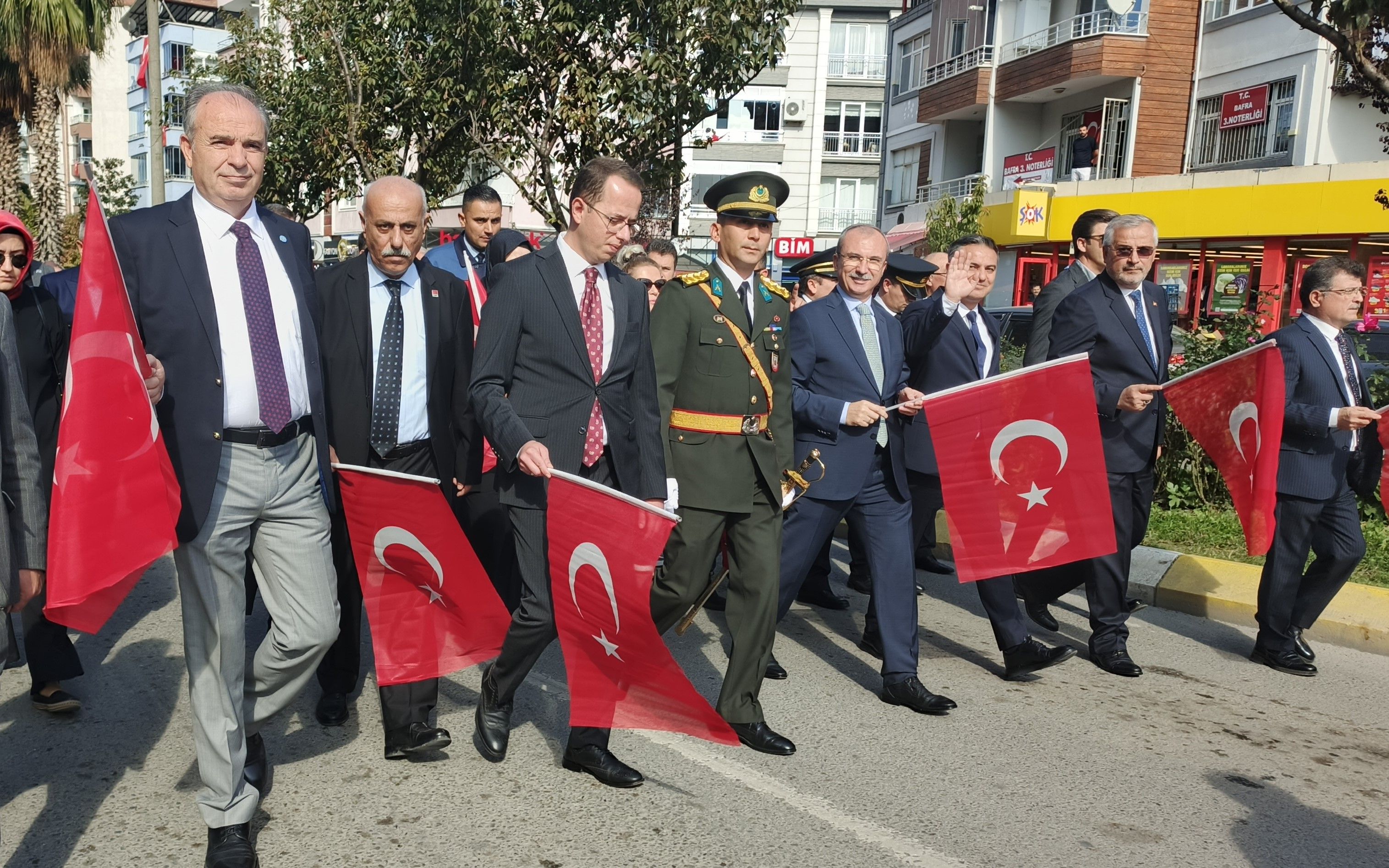 Bafra'da Cumhuriyet Yürüyüşü (1)