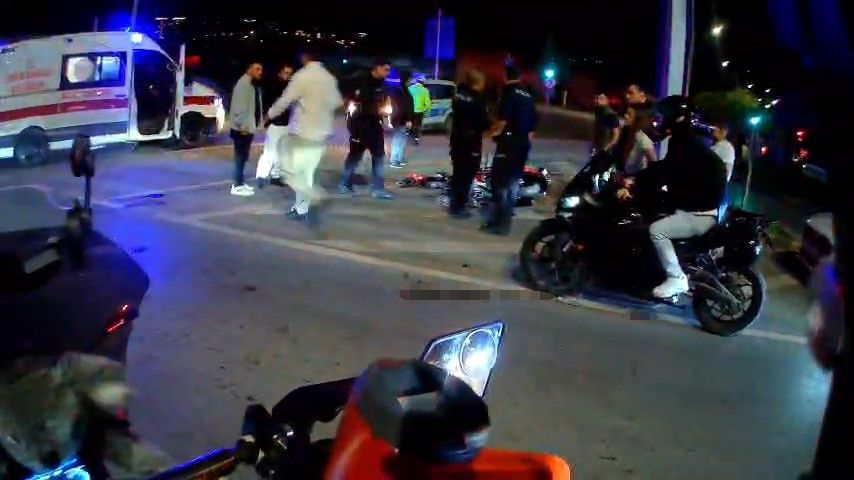 Samsun'da Motosiklet Devrildi, Sürücü Yaralandı