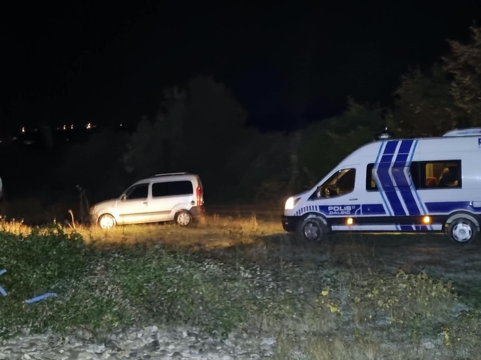 Sinop'ta Tekne Alabora Oldu 1 Polis Ölü, 1 Polis Kayıp (3)