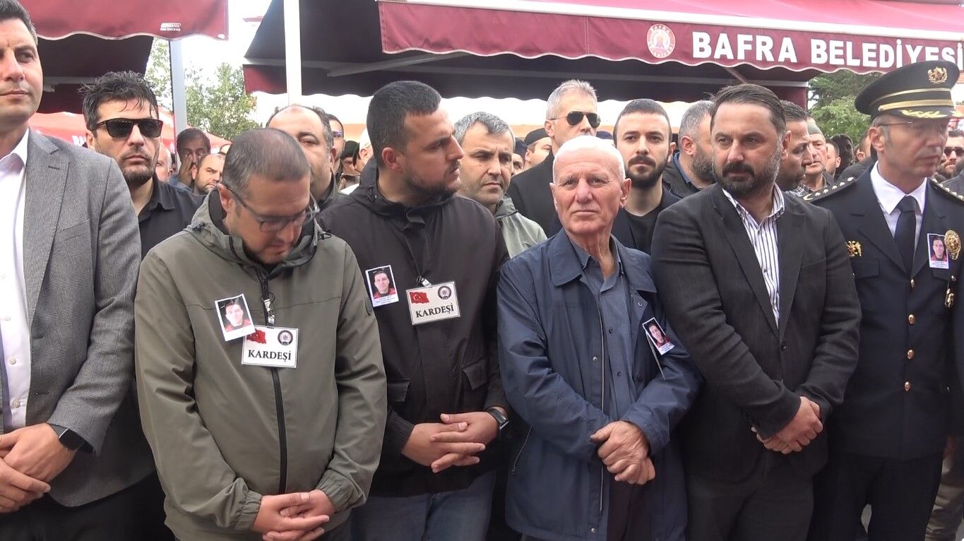 Tekne Kazasında Ölen Polis Memuru Numan Şen, Son Yolculuğuna Uğurlandı (5)